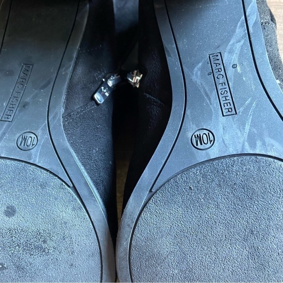 MARC Fisher Dyvine Pointy Toe Ankle Booties - Picture 9 of 9